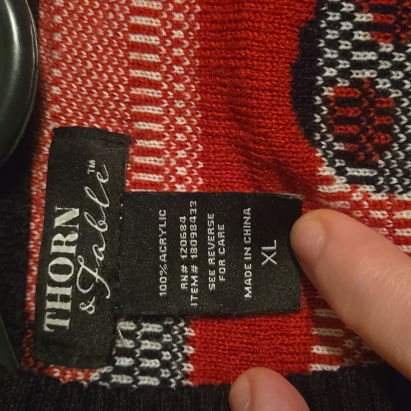 Chic Mushroom Patterned Cardigan - Picture 2 of 3